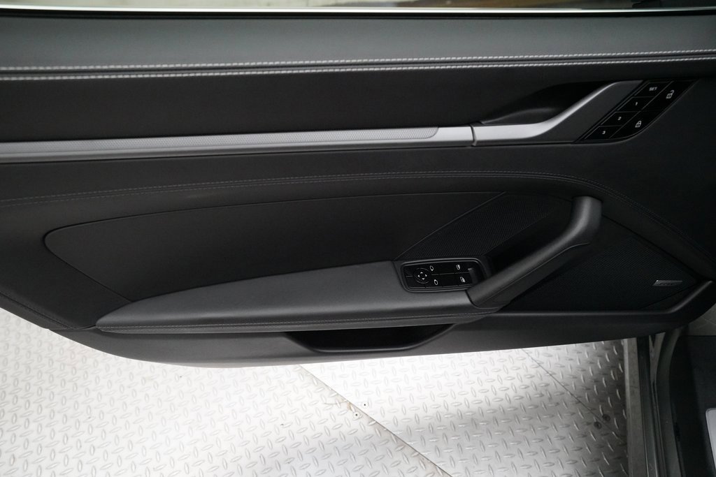 Used 2020 Porsche 911 Carrera 4 image 16