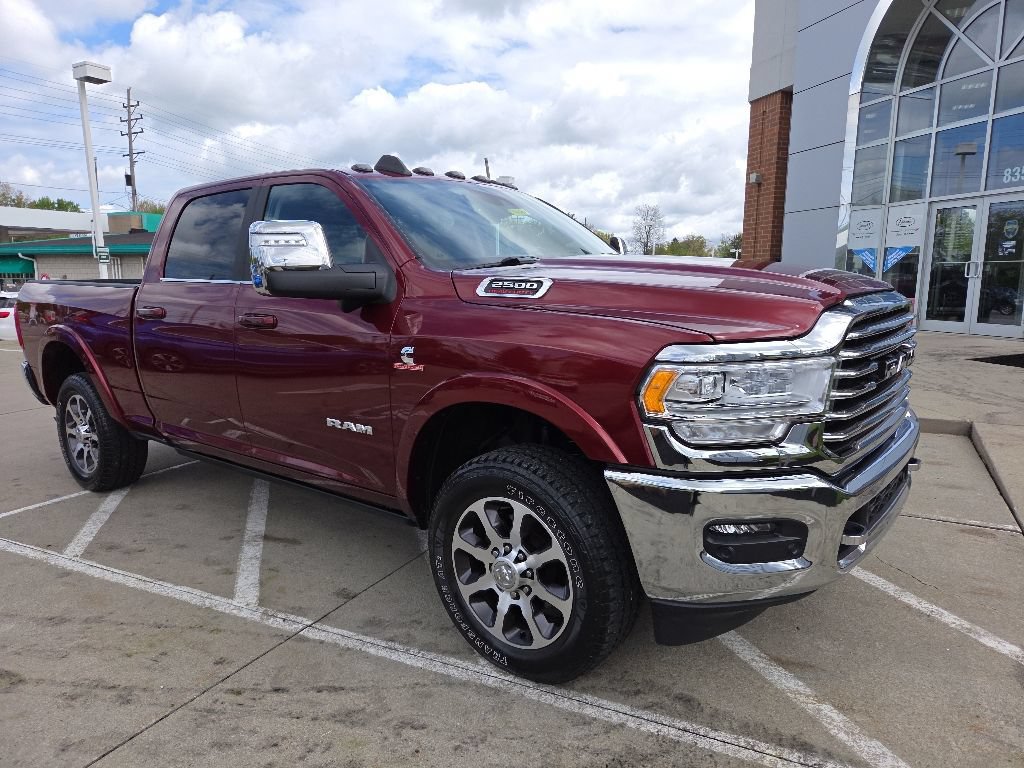 Used 2024 RAM 2500 Limited w/ Safety Group AWD/4WD image 2