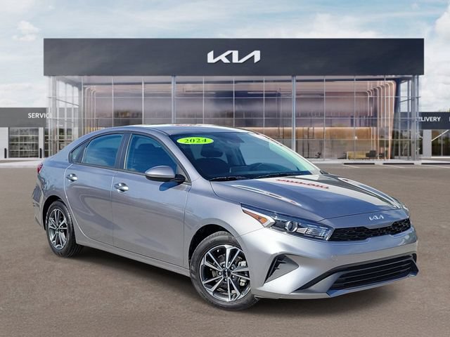 Certified 2024 Kia Forte LXS