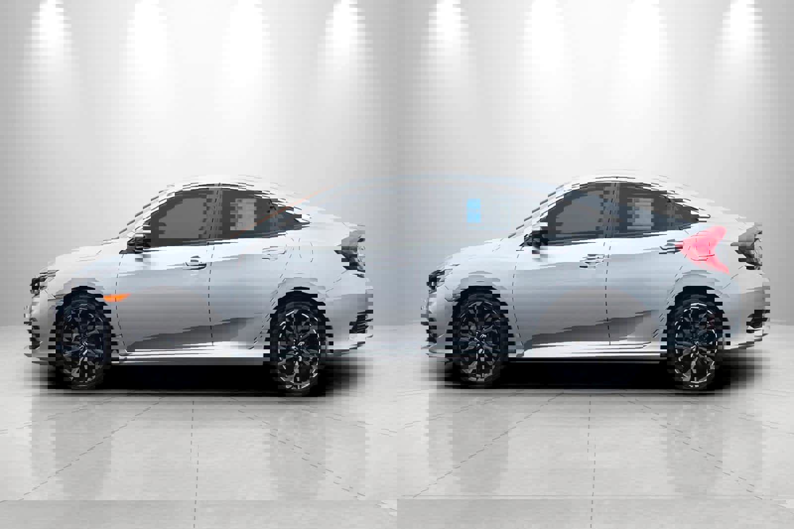 Used 2020 Honda Civic Sport image 5