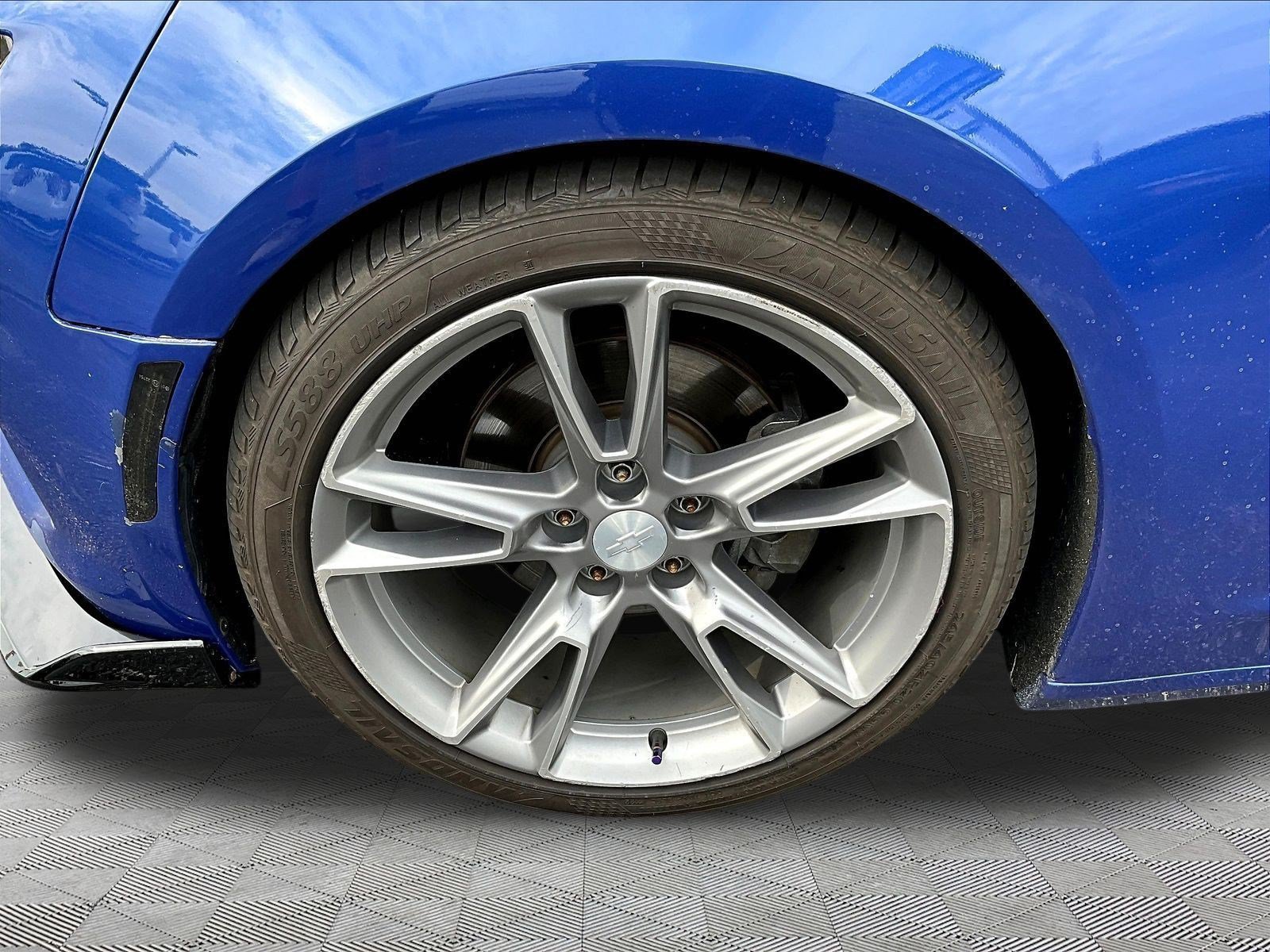 Used 2019 Chevrolet Camaro LT w/ RS Package RWD image 29