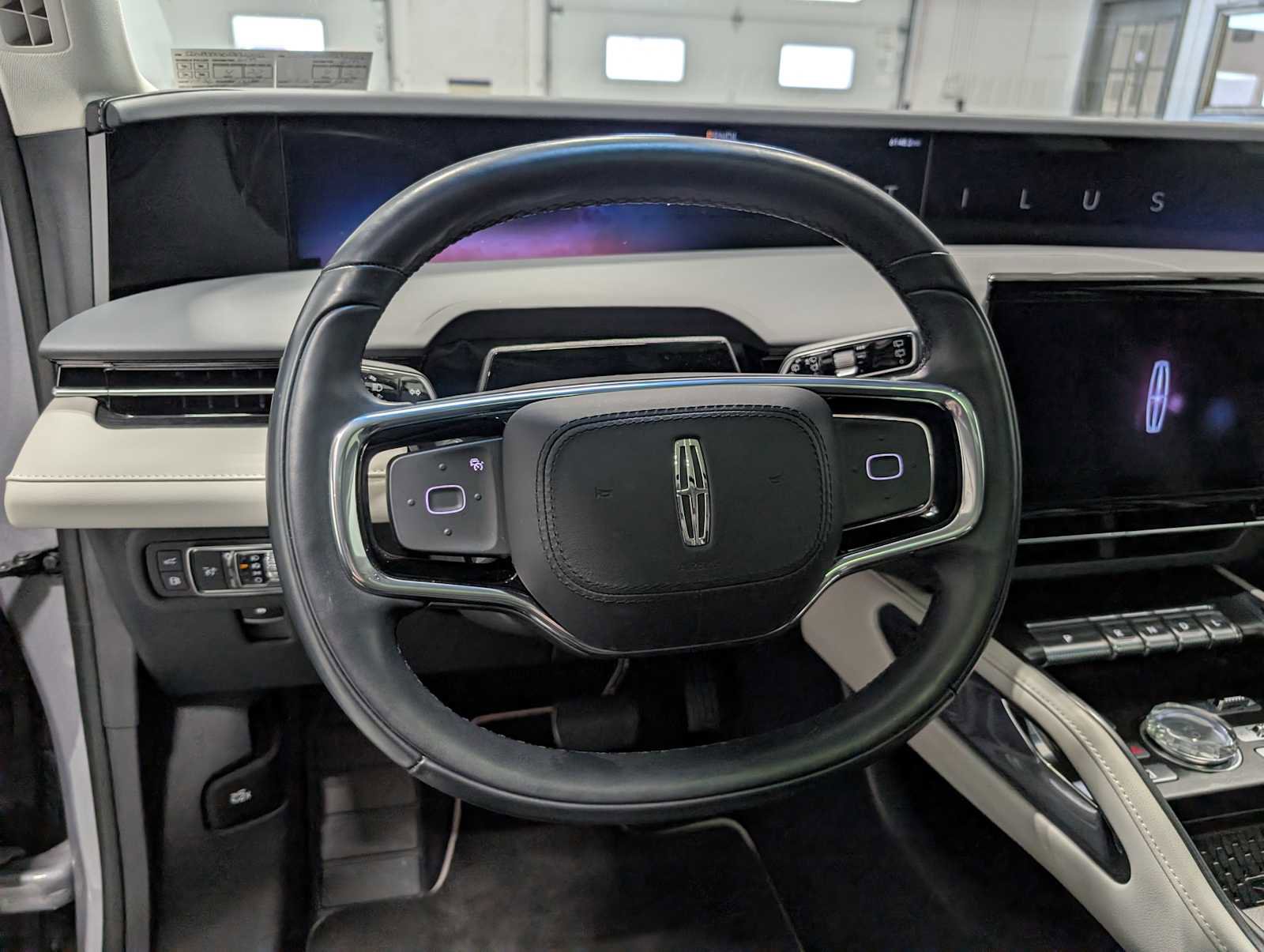 Certified 2024 Lincoln Nautilus Reserve w/ Equipment Group 202A AWD/4WD image 38