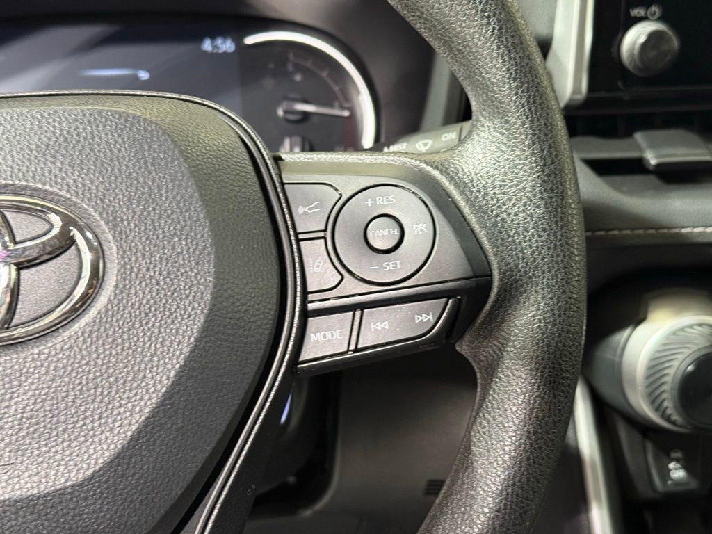 Certified 2025 Toyota RAV4 LE image 24