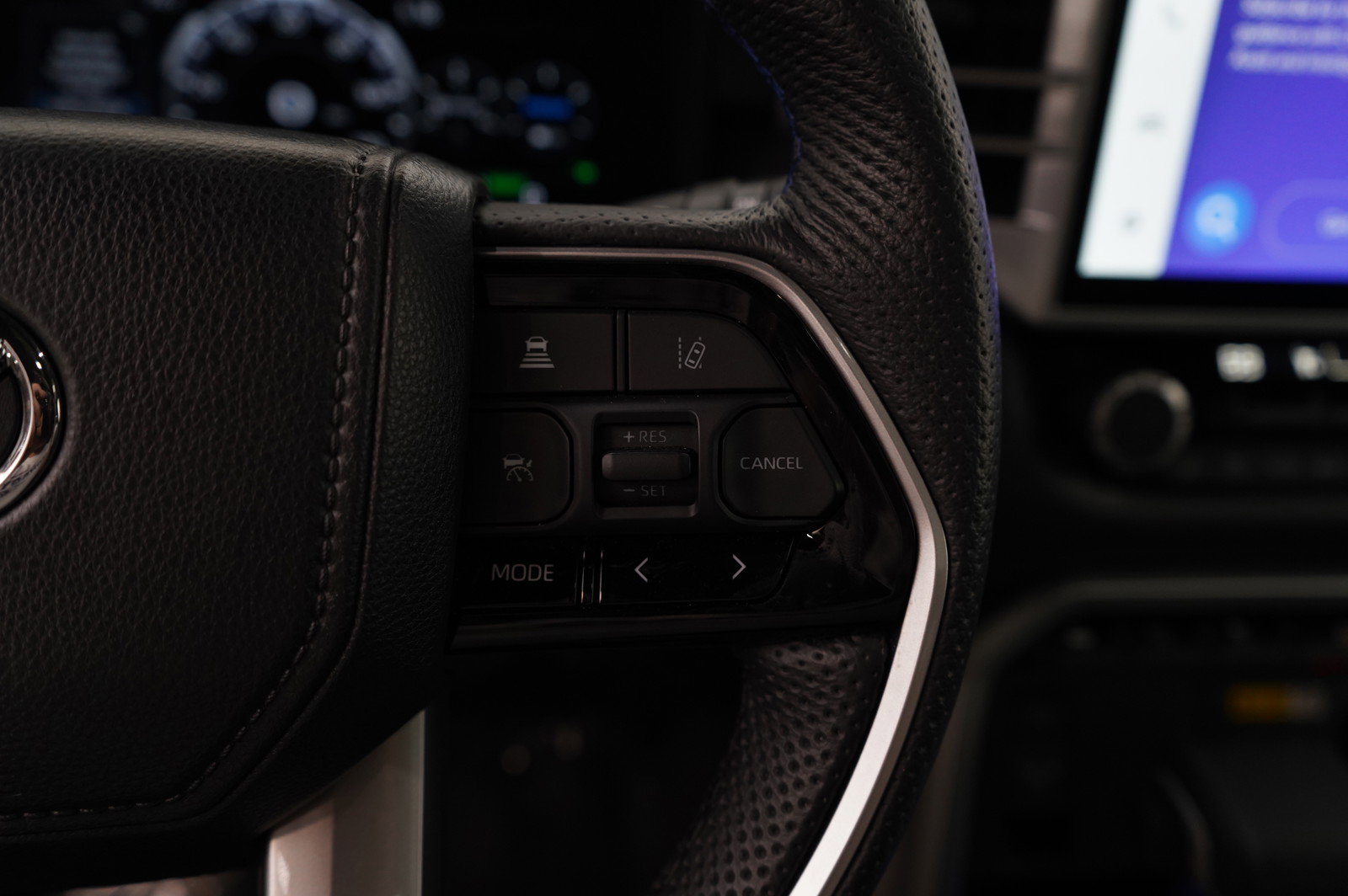 Used 2024 Toyota Sequoia Limited image 18