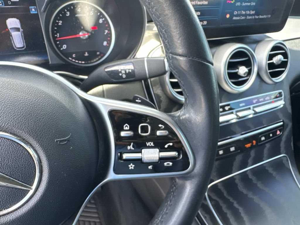 Used 2021 Mercedes-Benz GLC 300 image 26