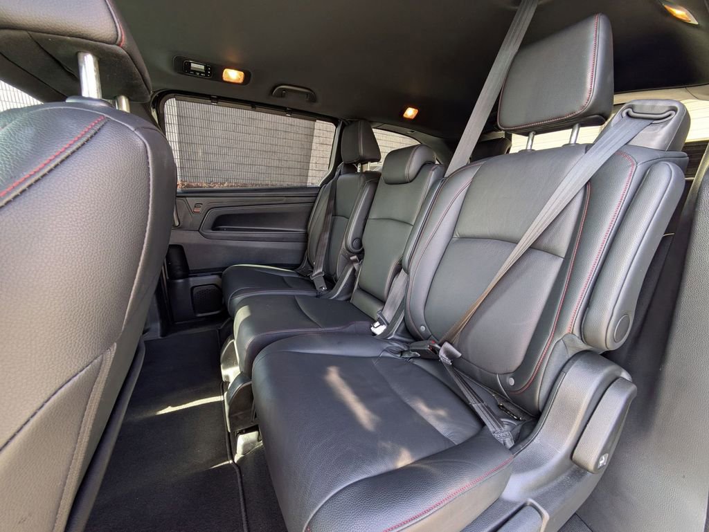 Used 2025 Honda Odyssey Sport-L image 26