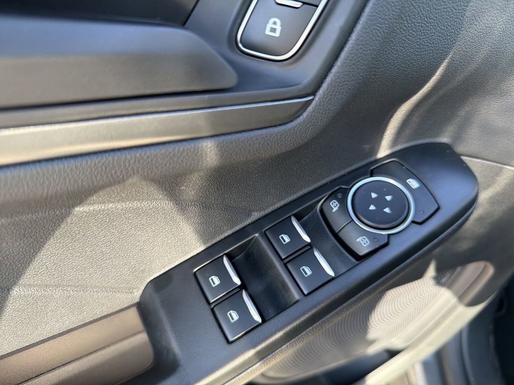 New 2026 Ford Escape Active w/ Tech Pack #1 FWD image 17