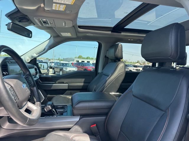 Used 2022 Ford F150 Lariat w/ Equipment Group 502A High image 29