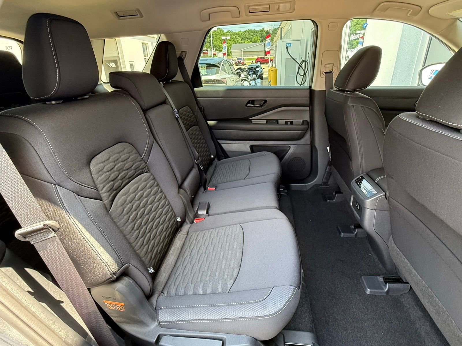 New 2025 Nissan Pathfinder SV w/ Cargo Package image 13