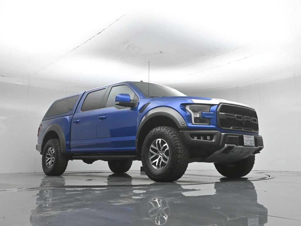 Certified 2018 Ford F150 Raptor w/ Equipment Group 802A Luxury AWD/4WD image 51