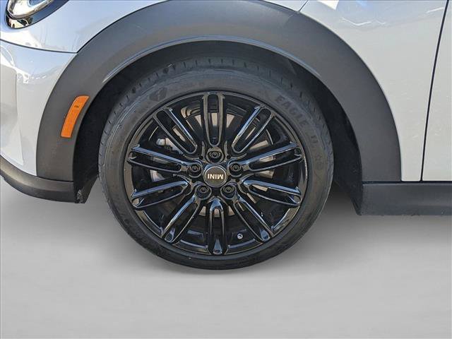 Used 2024 MINI Cooper S w/ Signature Upholstery Package FWD image 24