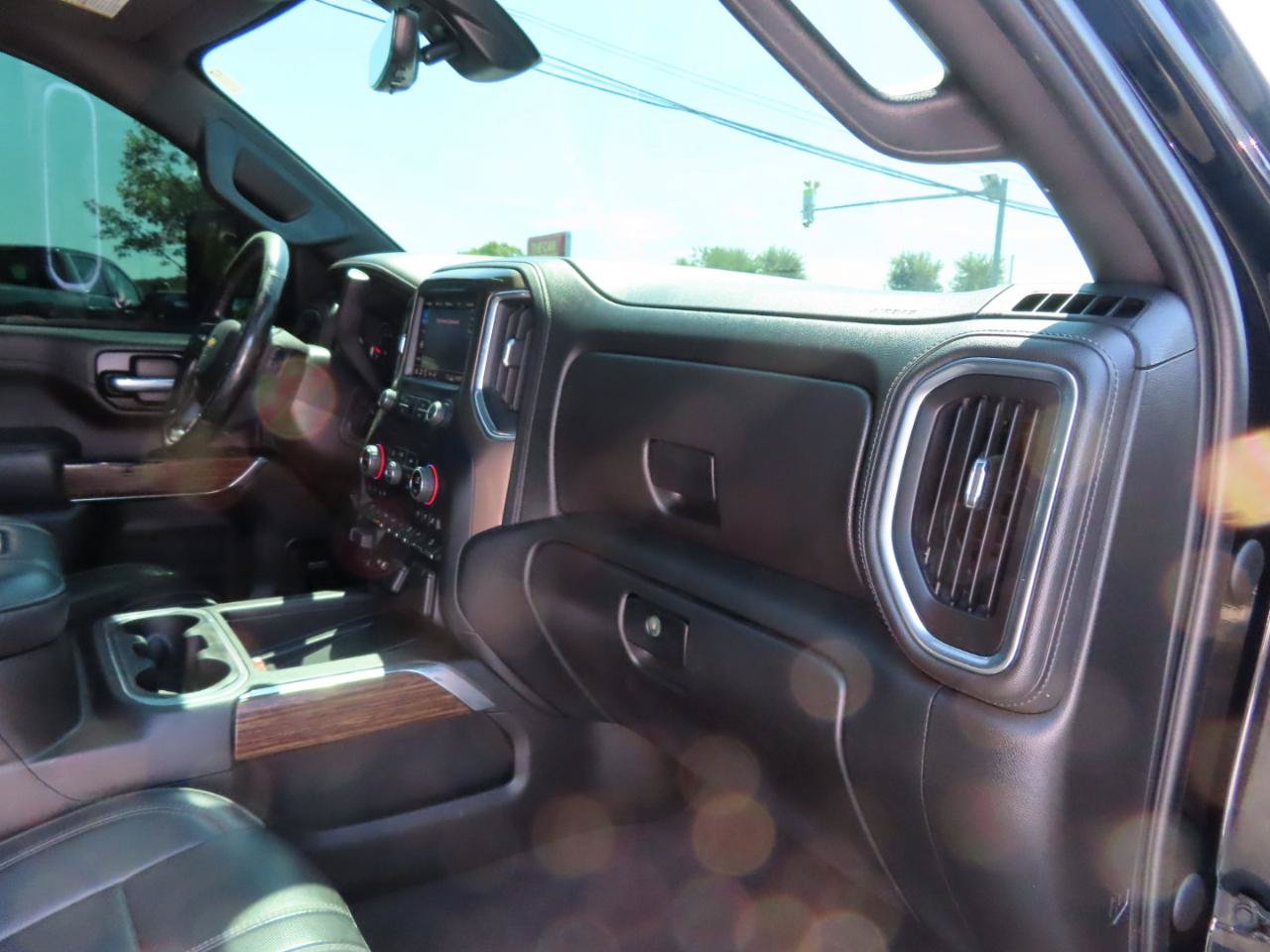 Used 2020 Chevrolet Silverado 2500 High Country w/ Z71 Off-Road Package AWD/4WD image 51