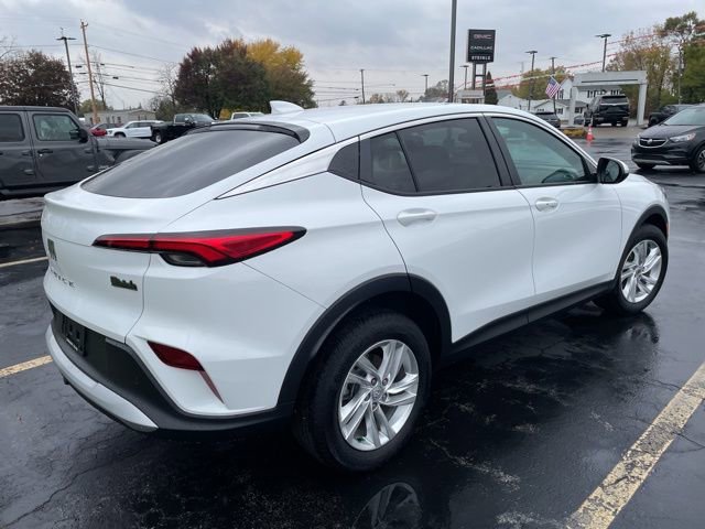 Used 2025 Buick Envista Preferred w/ Convenience I Package image 7