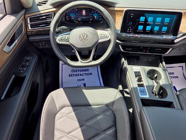 New 2026 Volkswagen Atlas SE FWD image 8