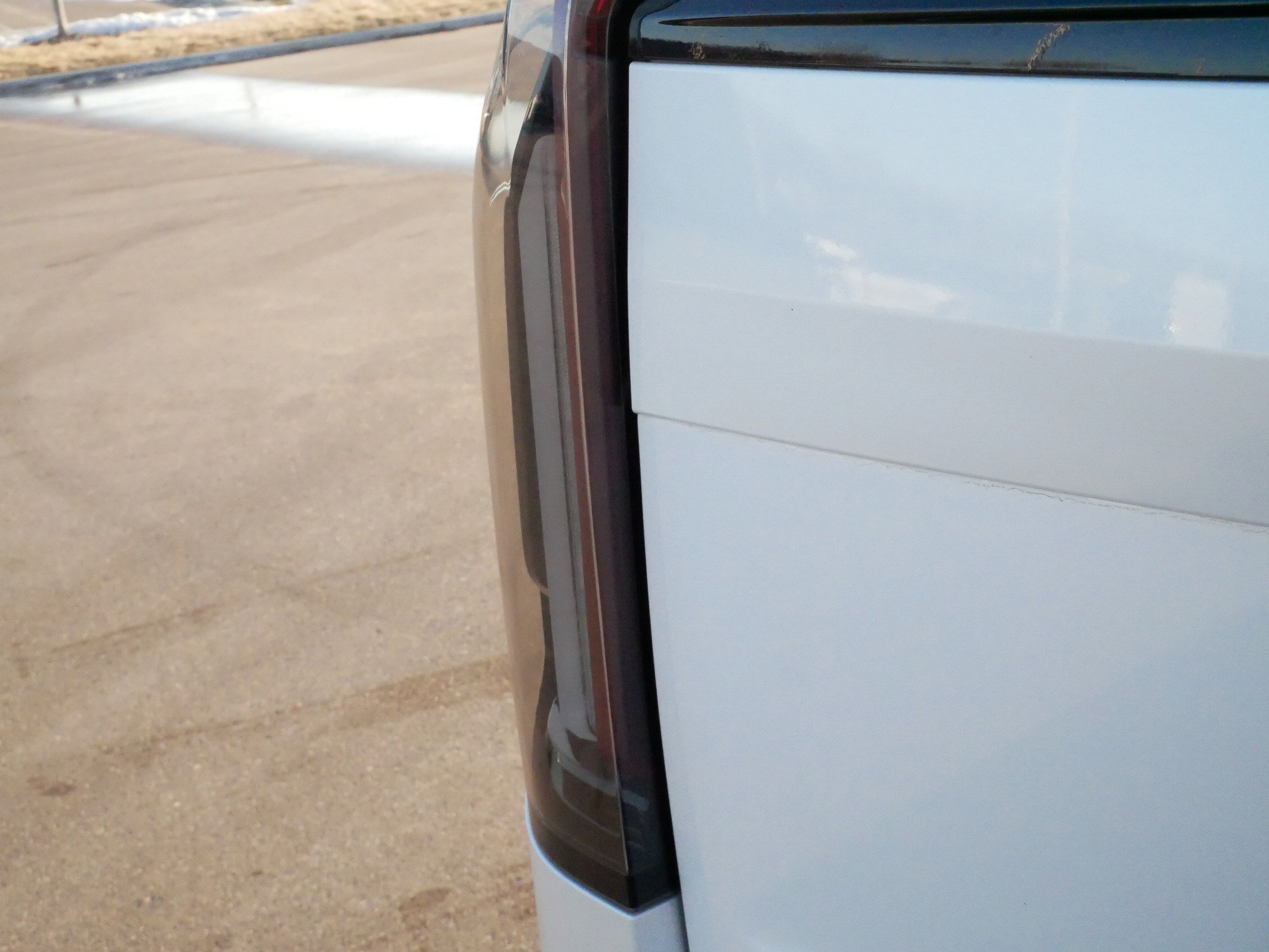 Certified 2024 Cadillac Escalade ESV Sport Platinum w/ LPO, ONYX Package image 17