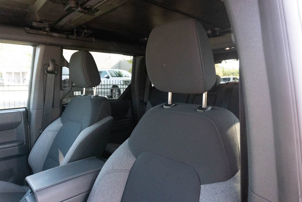 Used 2025 Ford Bronco Big Bend AWD/4WD image 19