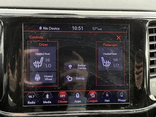 Used 2019 Jeep Grand Cherokee Altitude AWD/4WD image 16