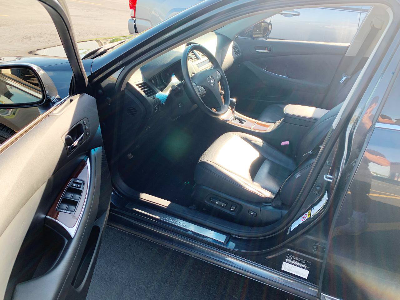 Used 2011 Lexus ES 350 FWD image 4