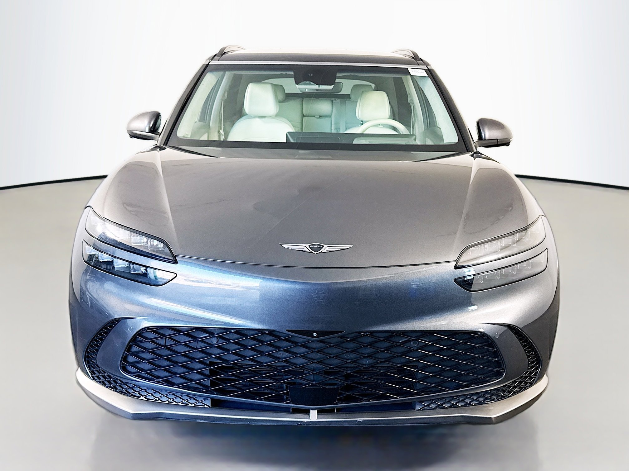 Used 2023 Genesis GV60 Performance image 2