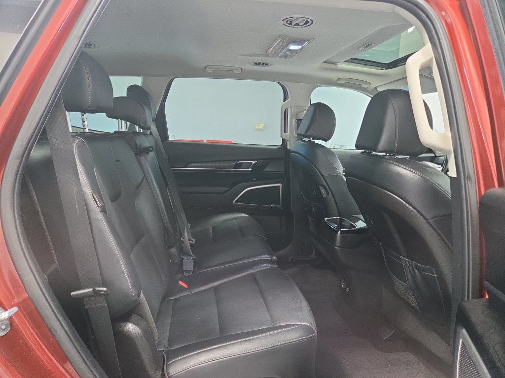 Used 2023 Kia Telluride EX AWD/4WD image 19
