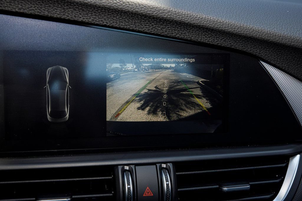 New 2026 Alfa Romeo Giulia w/ Driving Assist Package RWD image 18