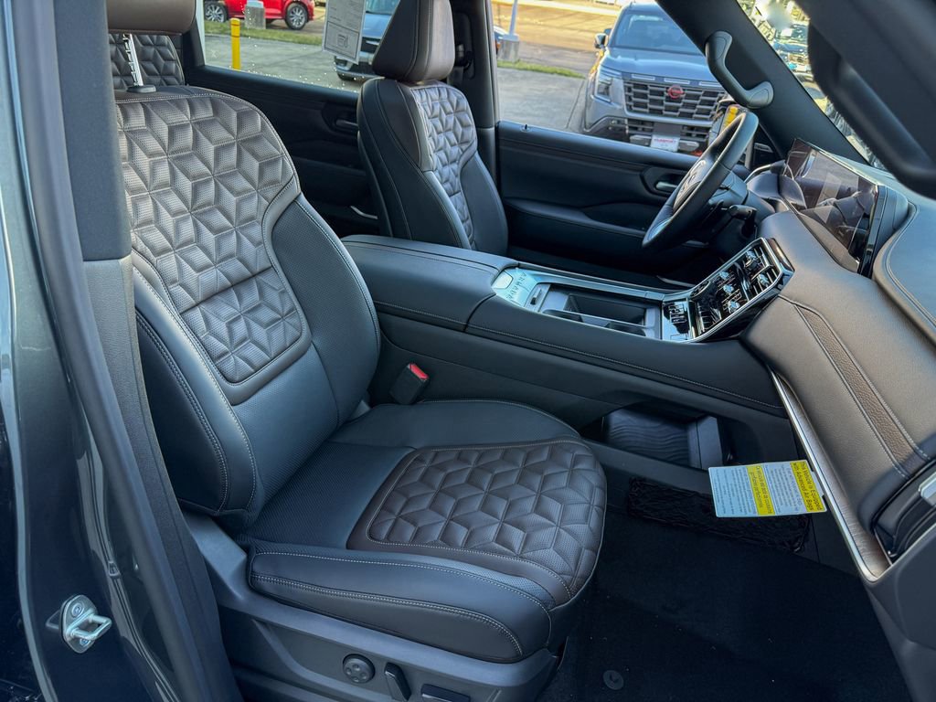 New 2026 Nissan Armada Platinum AWD/4WD image 11