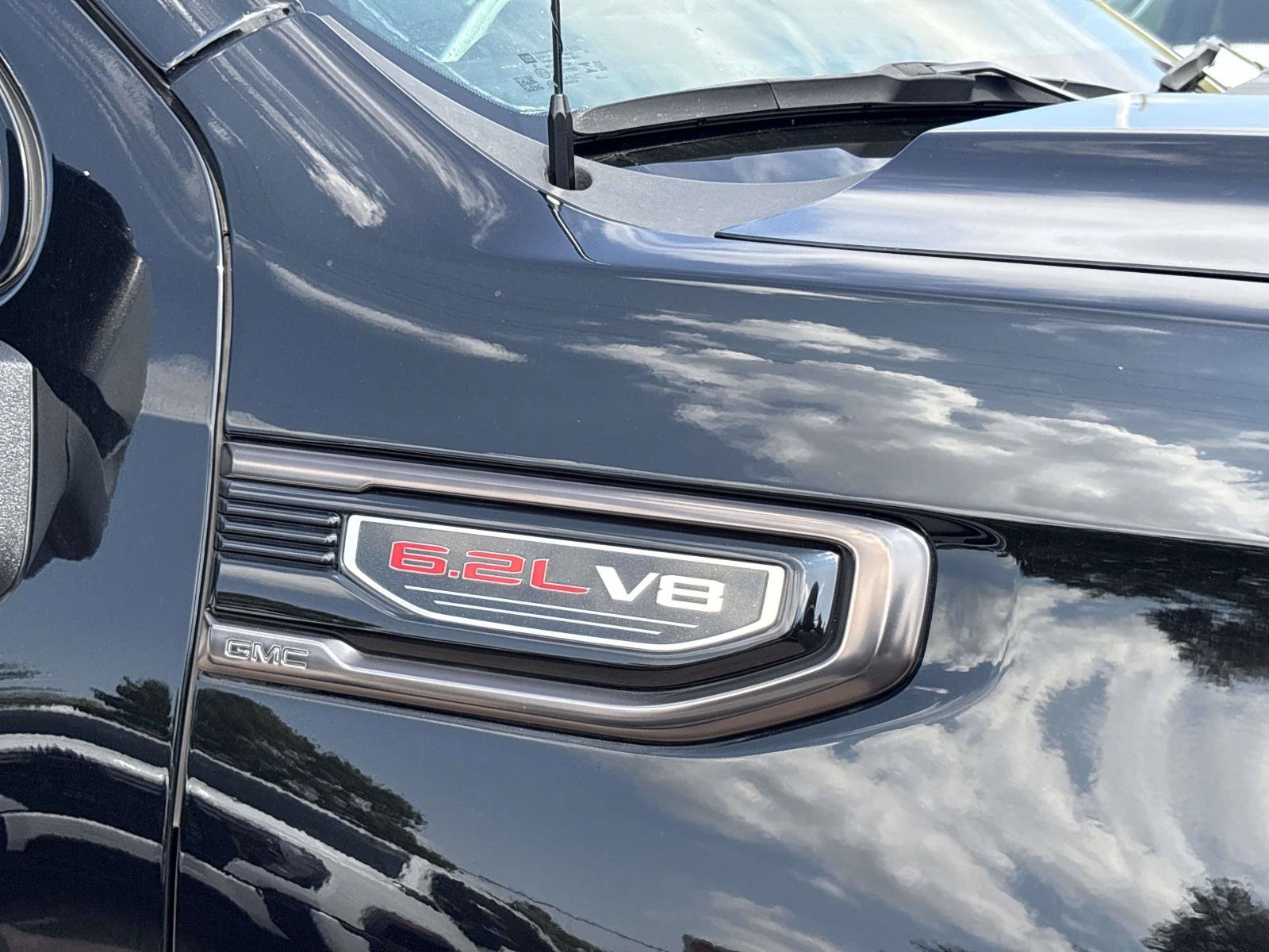 Used 2024 GMC Sierra 1500 AT4X w/ AT4X AEV Edition AWD/4WD image 11