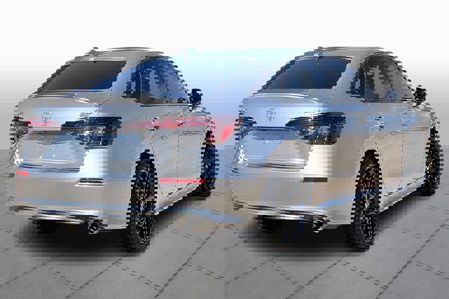 Used 2025 Honda Civic Sport image 14