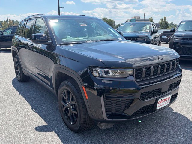 New 2026 Jeep Grand Cherokee Altitude AWD/4WD image 2