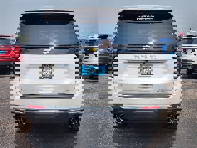 New 2025 Chevrolet Suburban Premier image 5