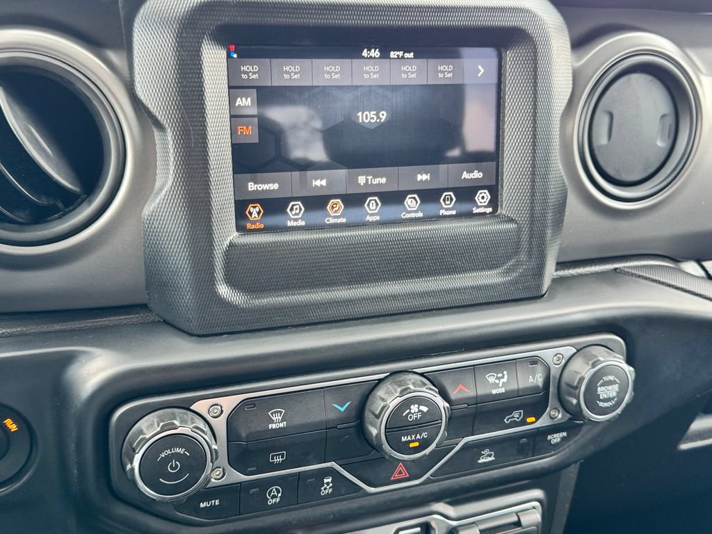 Used 2022 Jeep Gladiator Sport AWD/4WD image 21