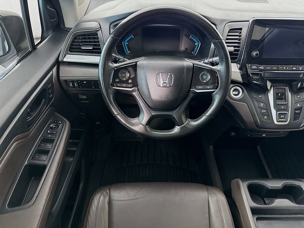 Certified 2018 Honda Odyssey Touring image 10