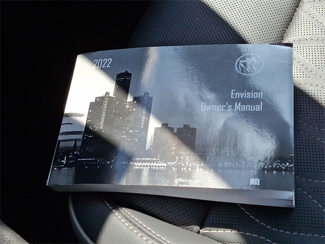 Certified 2022 Buick Envision Avenir w/ Technology Package II image 27