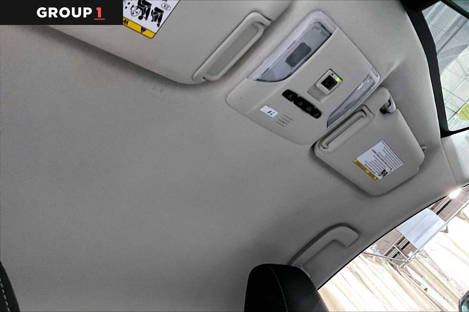 Used 2021 Toyota Corolla LE FWD image 14