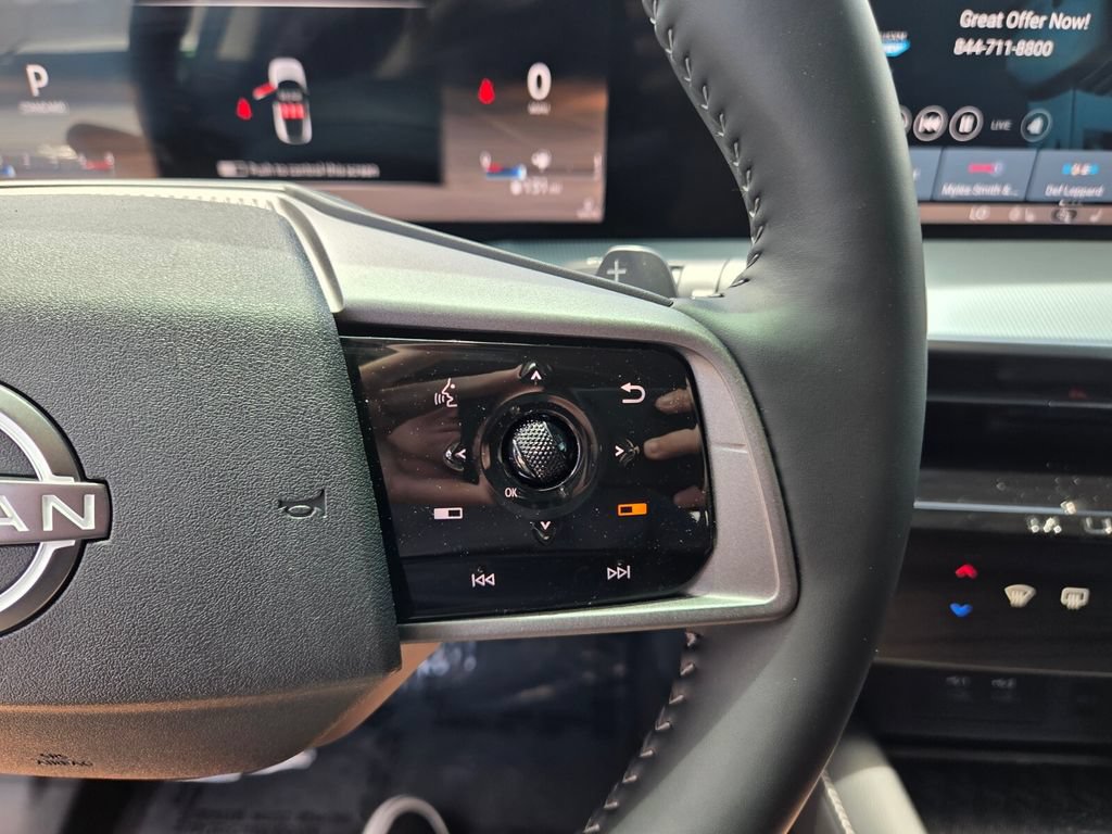Used 2025 Nissan Murano SL AWD/4WD image 32