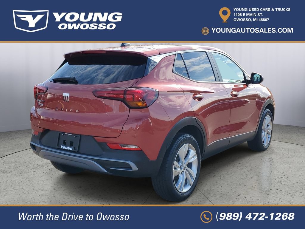 Used 2024 Buick Encore GX Preferred AWD/4WD image 3