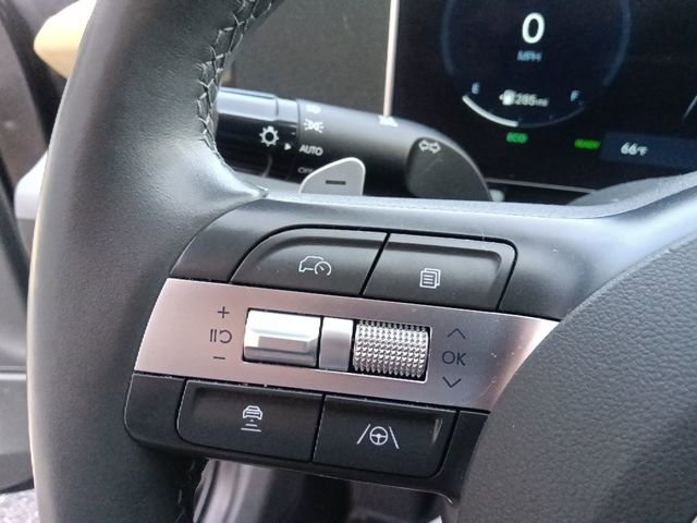 Used 2024 Hyundai Sonata Limited image 19