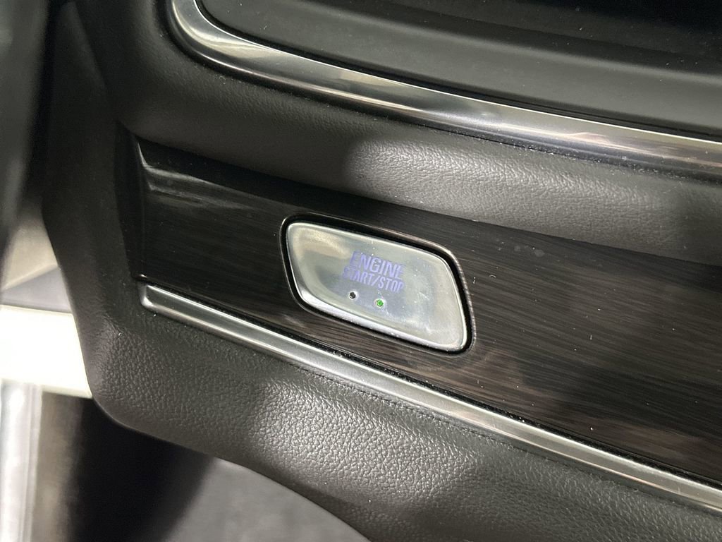 Certified 2022 Buick Enclave Essence image 19