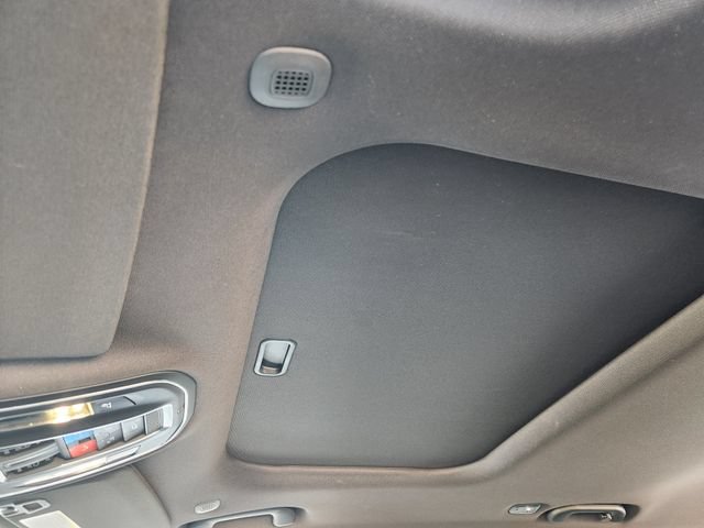 Used 2025 Jeep Grand Cherokee Altitude AWD/4WD image 26