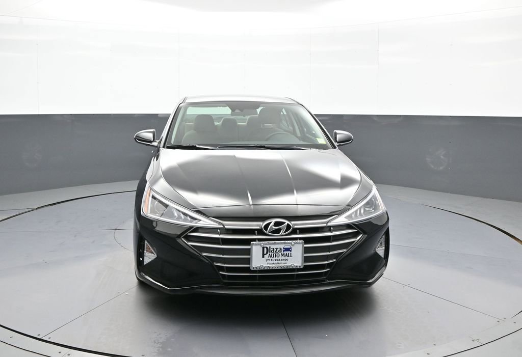 Used 2020 Hyundai Elantra SEL w/ Cargo Package (C1) FWD image 2