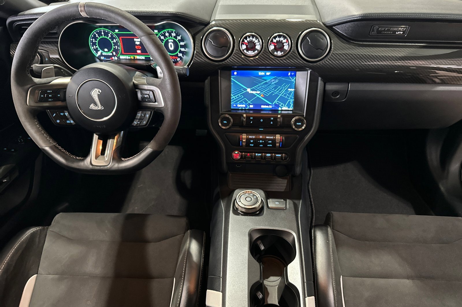 Used 2020 Ford Mustang Shelby GT500 w/ Carbon Fiber Track Pack image 12