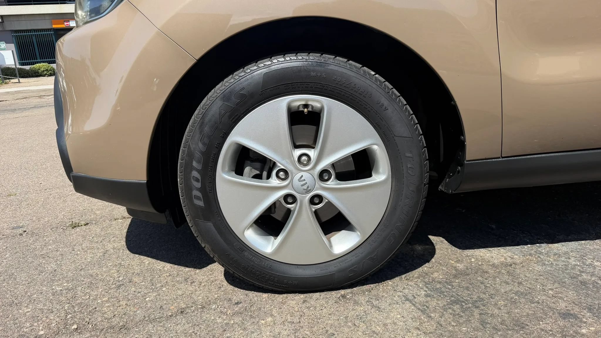 Used 2015 Kia Soul FWD image 9