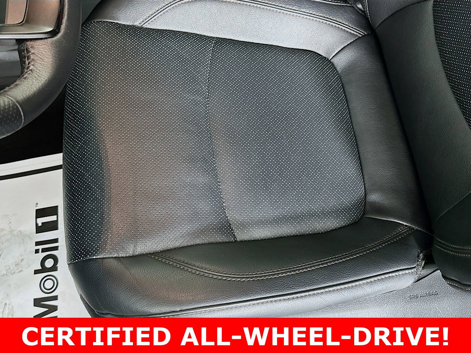 Certified 2025 Toyota Sienna Platinum image 30