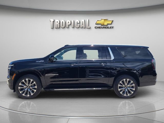 Used 2025 Chevrolet Suburban High Country AWD/4WD image 2