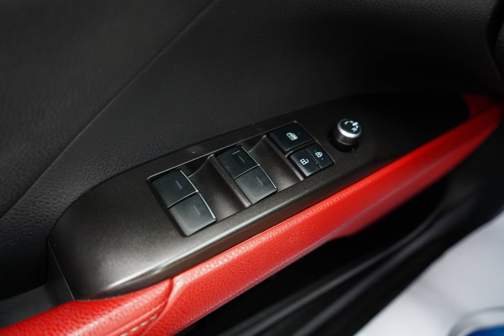 Used 2021 Toyota Camry XSE FWD image 29