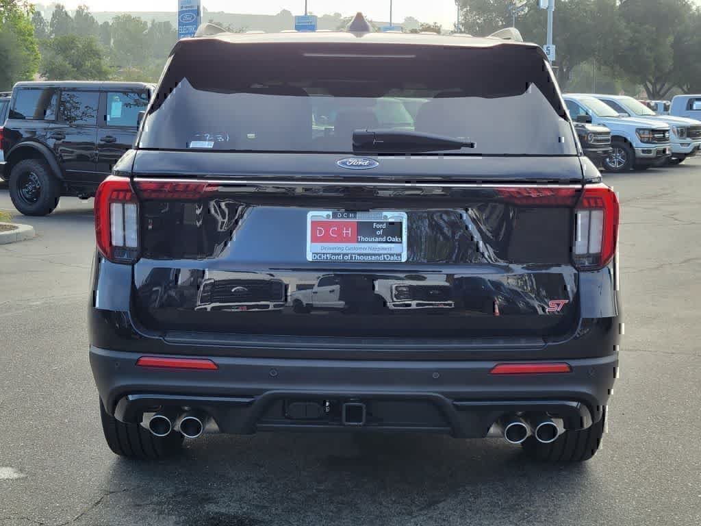 New 2026 Ford Explorer ST w/ Sun And Sound Package AWD/4WD image 4
