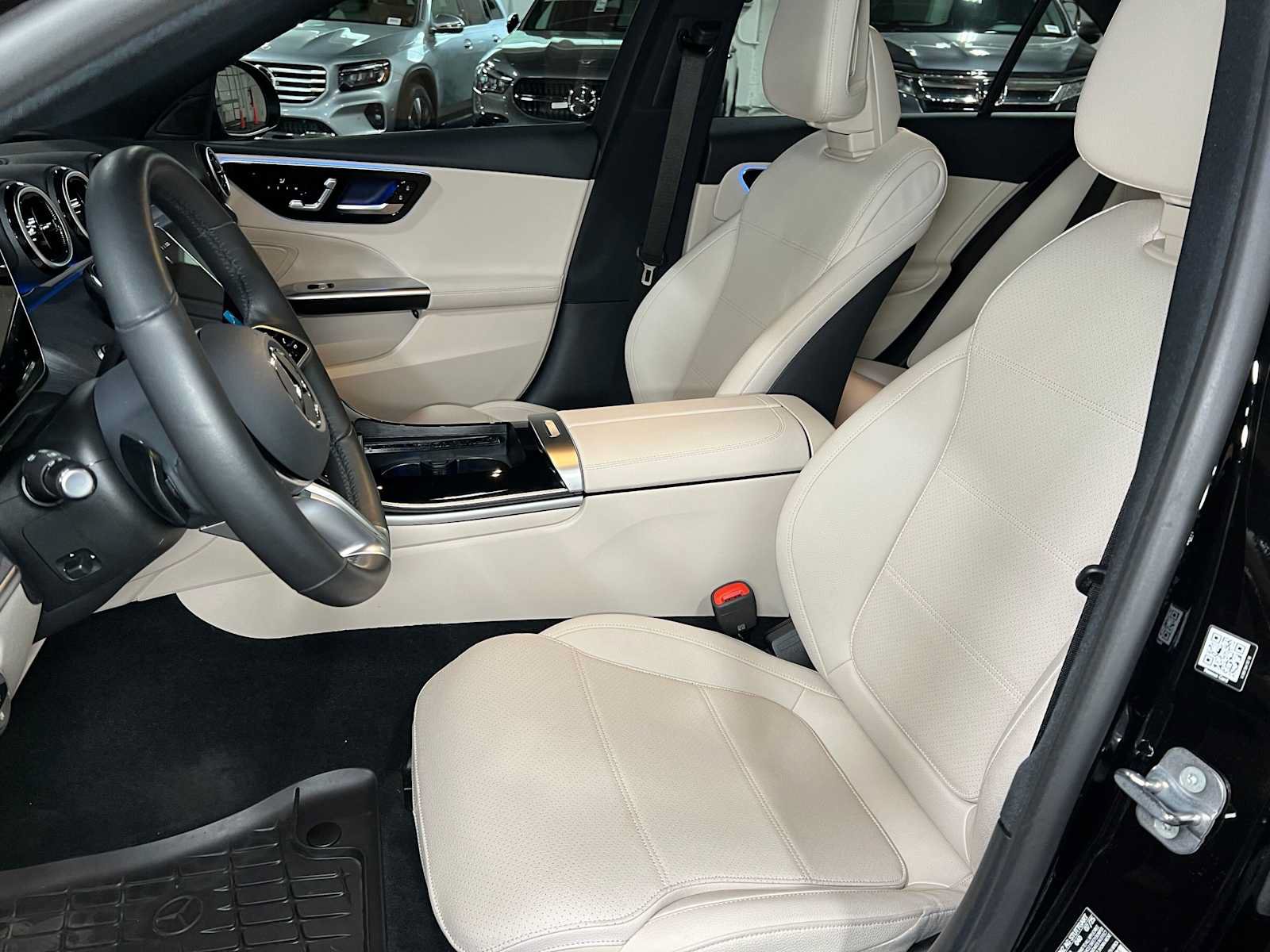 Certified 2026 Mercedes-Benz C 300 4MATIC Sedan image 32
