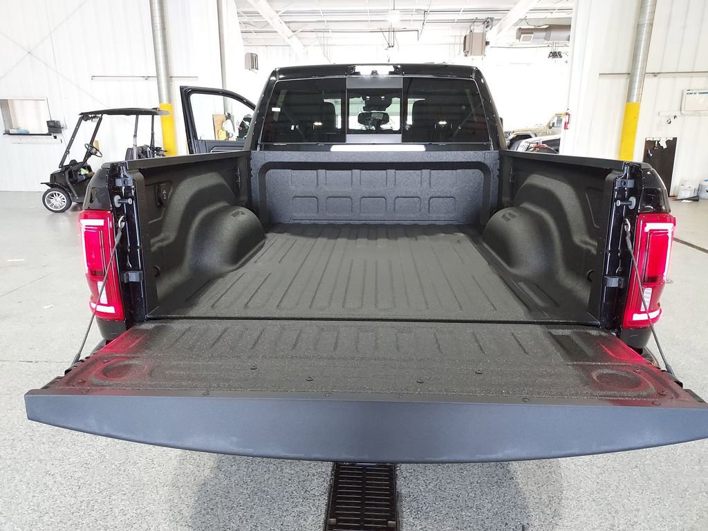 New 2026 RAM 2500 Laramie w/ Night Edition image 30