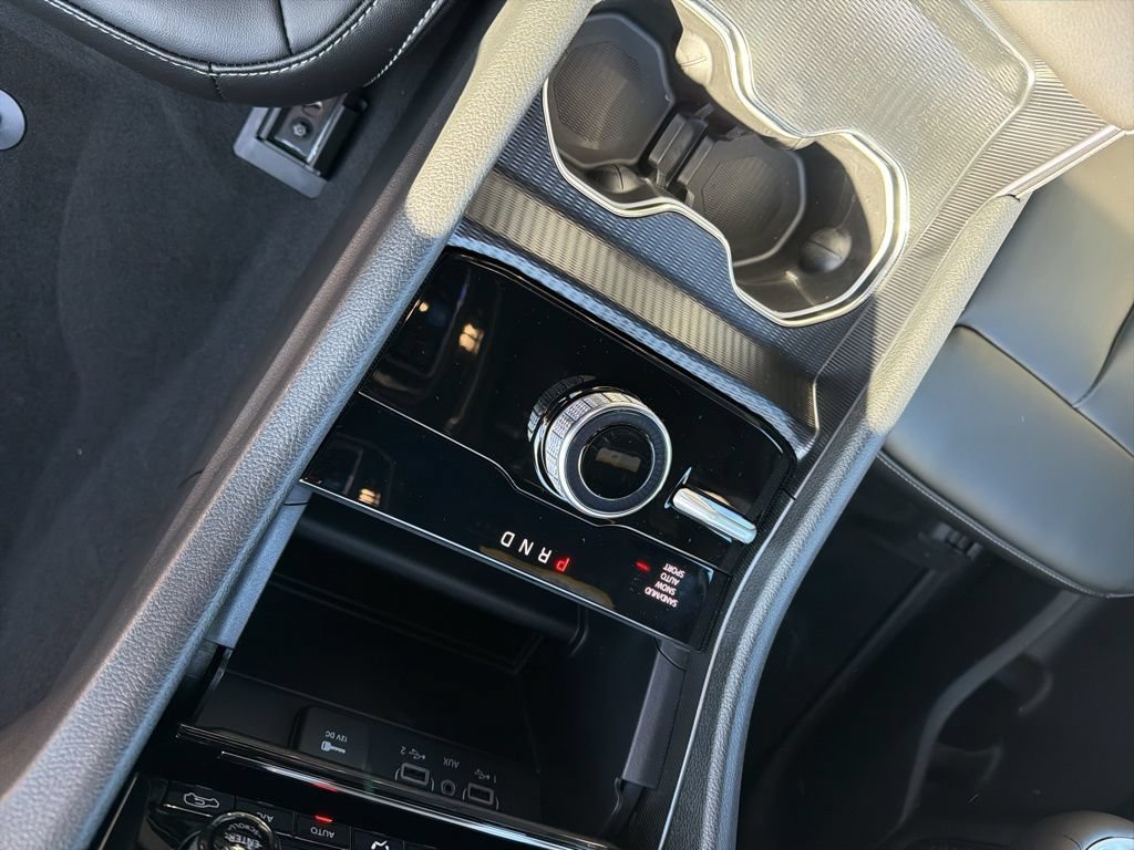 New 2025 Jeep Grand Cherokee Limited AWD/4WD image 12