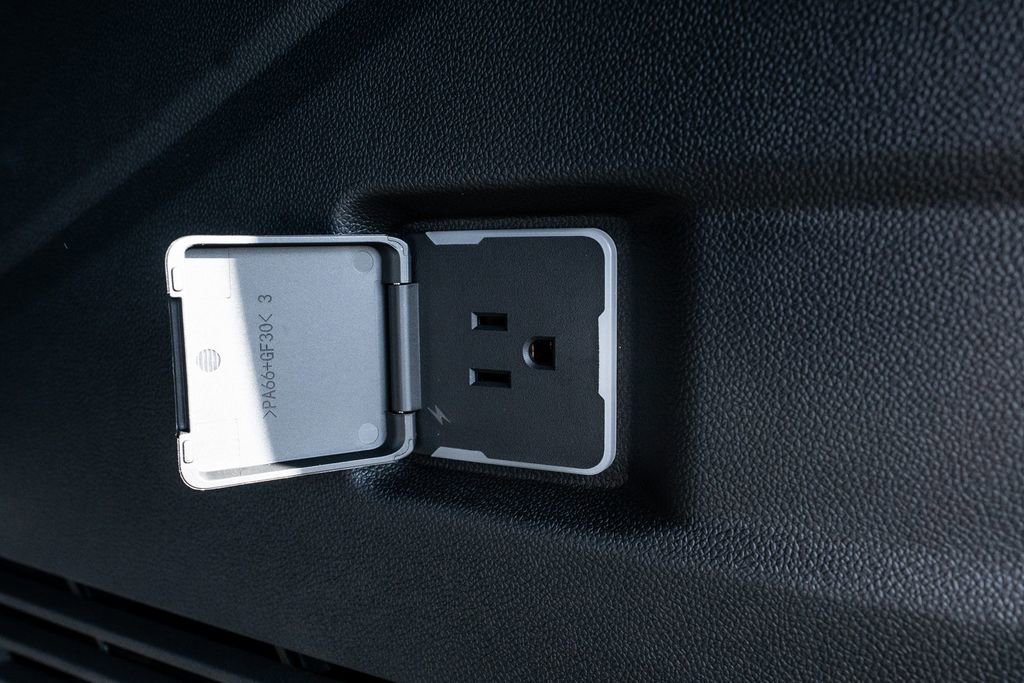 New 2026 Chevrolet Tahoe LS image 38